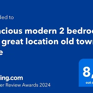Spacious Modern 2 Bedroom Flat Great Location Old Town + Apartment